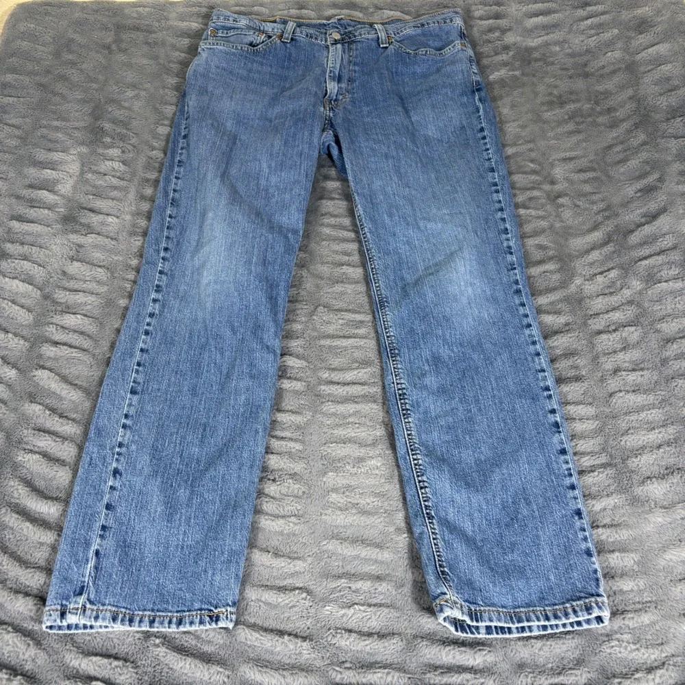 Levis 541 Athletic Taper Mens Blue Jeans 36x32 Medium Wash Stretch 18181-0629